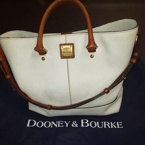 Dooney & Bourke Purse